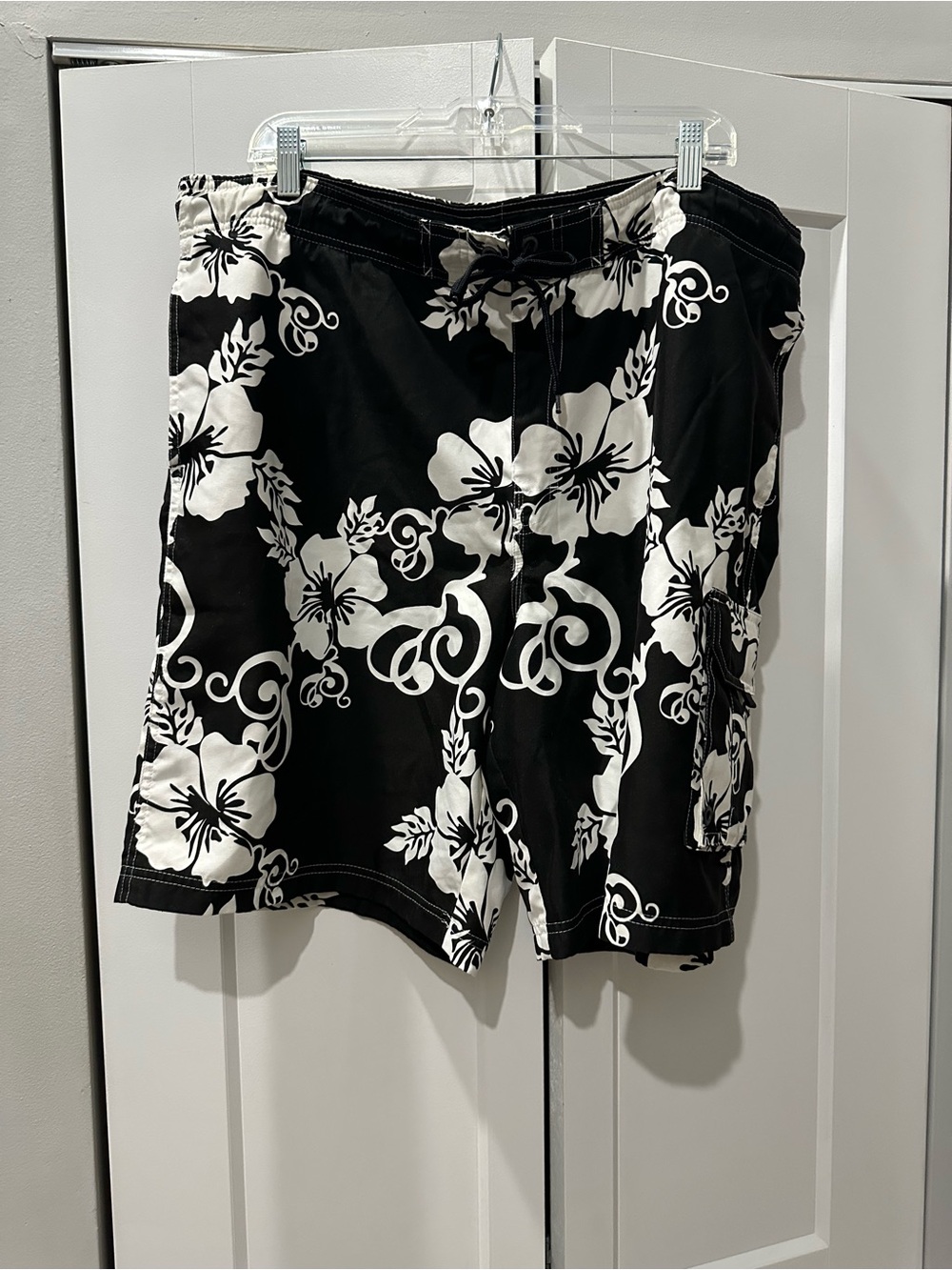 Sonoma Black & White Floral Swim Trunks